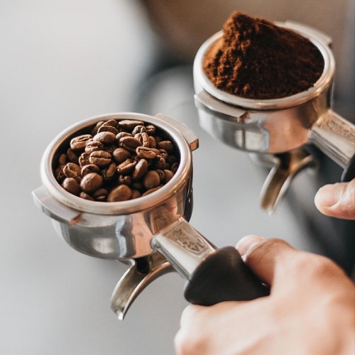 Coffee-beans-by-clickdomain.ir_.jpg